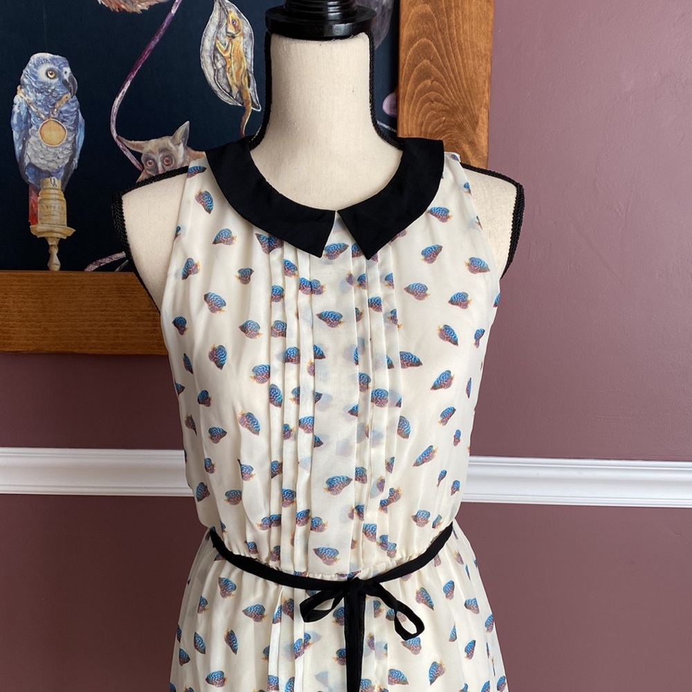 Retro Zara Basic Collared Babydoll Dress with Tropical Fish design. Size Small